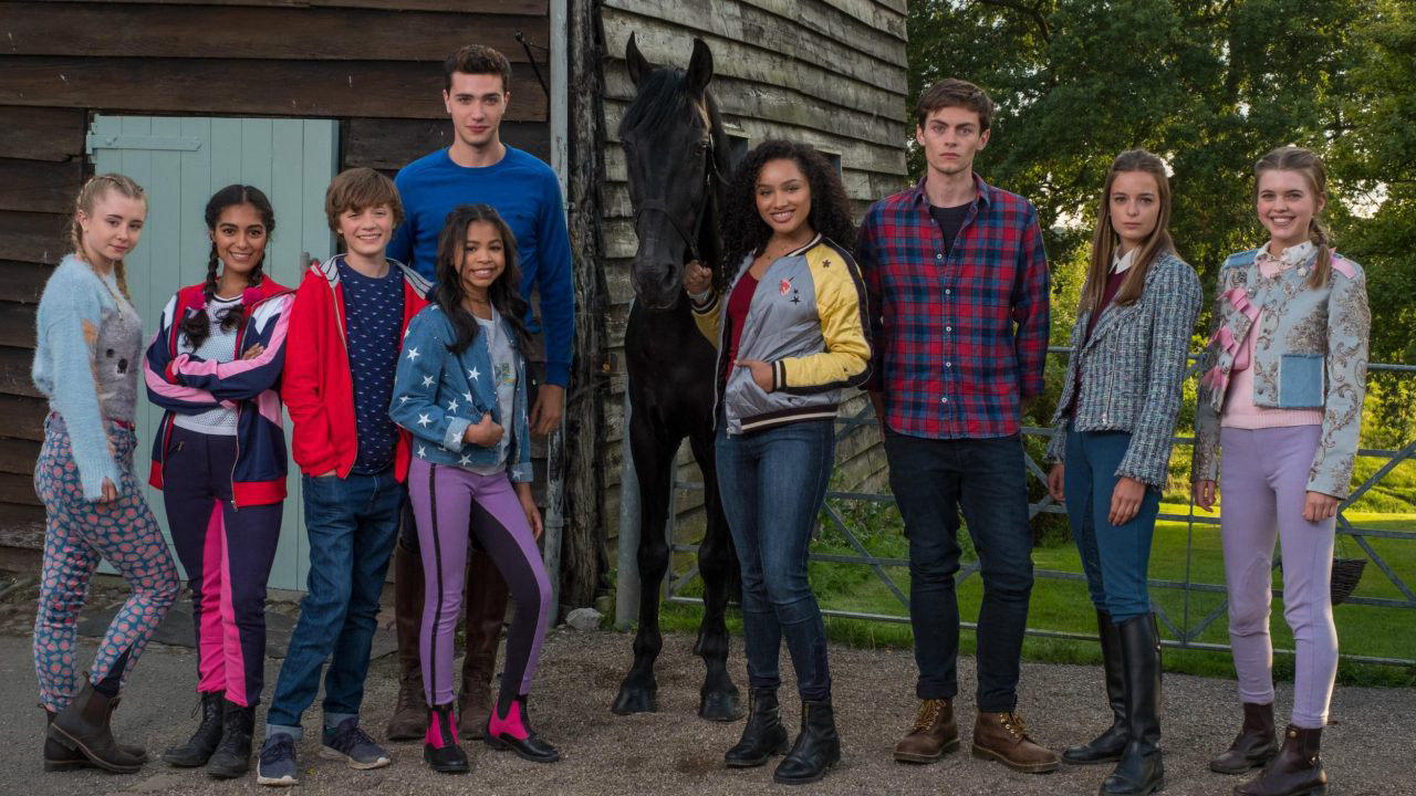 Phim Zoe và Raven (Phần 3) - Free Rein (Season 3) (2019)